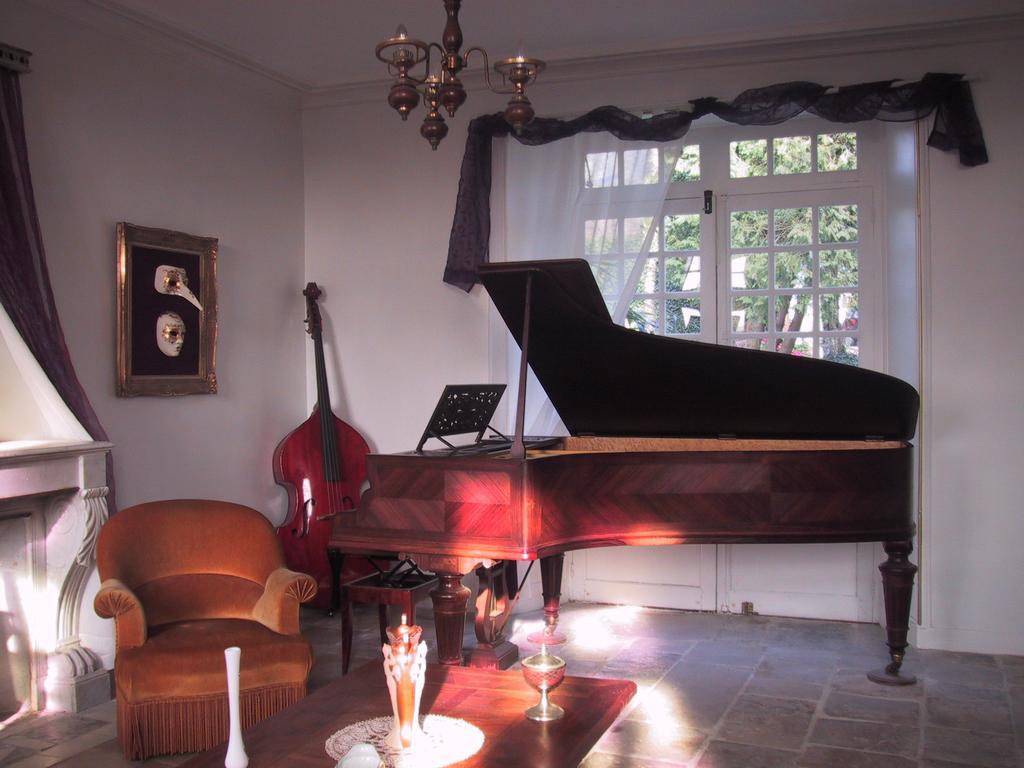 Le Relais Du Mont Chauve Bed & Breakfast Caumont-Sur-Aure Dış mekan fotoğraf