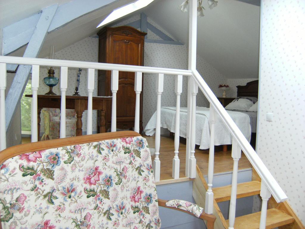 Le Relais Du Mont Chauve Bed & Breakfast Caumont-Sur-Aure Dış mekan fotoğraf